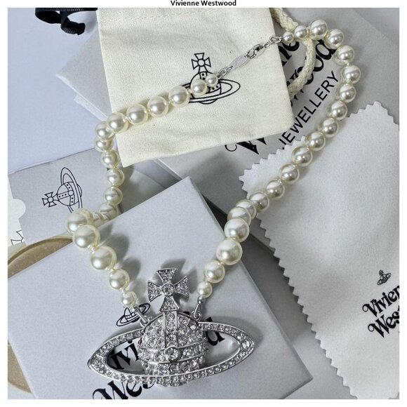 Vivienne Westwood Jewelry - Picture 4 of 4